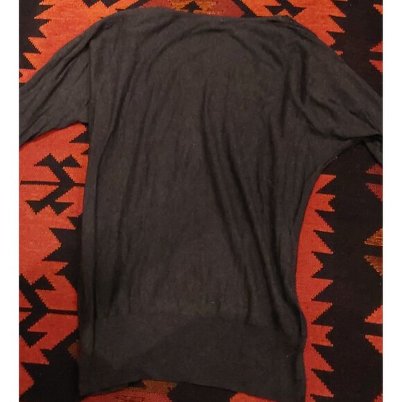 New York & Company XL Gray V-Neck Sequin Embellished Lightweight Knit Top - Picture 9 of 11